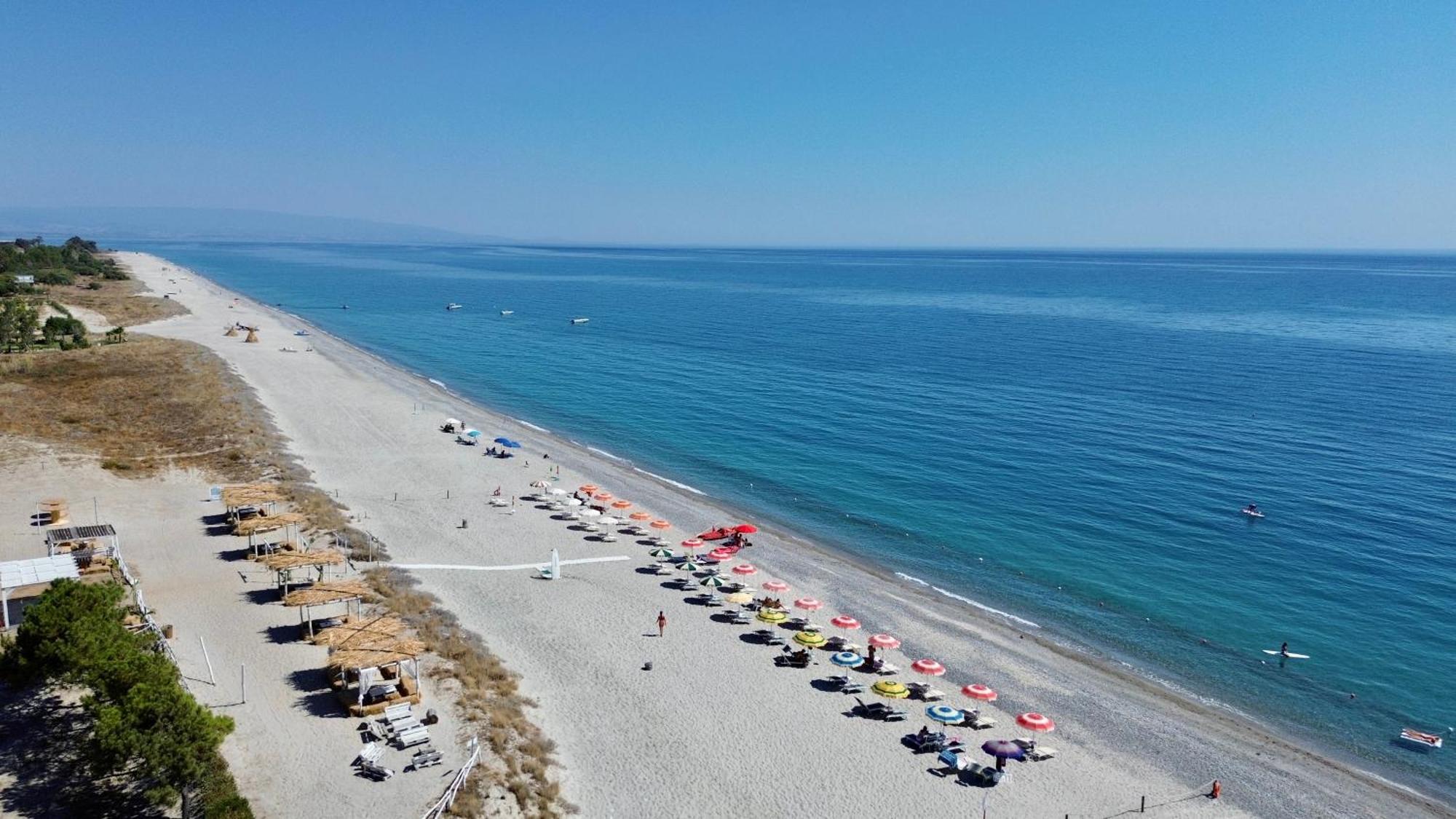 Villaggio Camping Poseidon - Bungalows & Rooms With Sea View In Nature Santa Caterina Dello Ionio Marina Zewnętrze zdjęcie